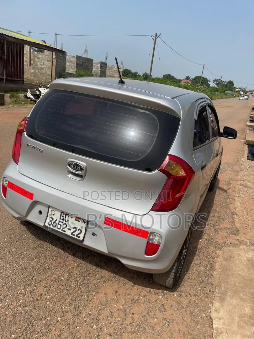 Kia Morning 2015 Silver