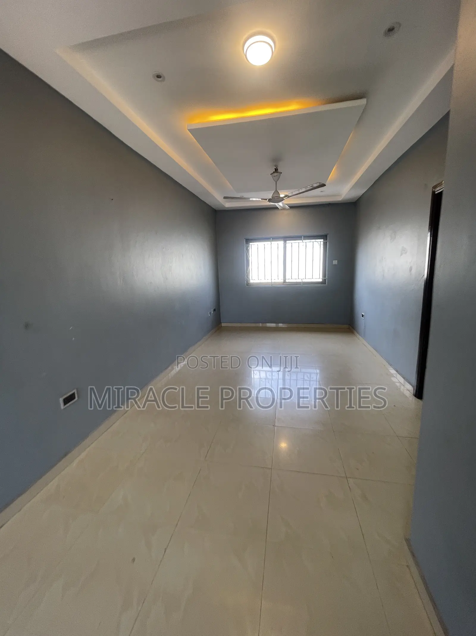 2bdrm Apartment in Miracle Properties, Madina for rent