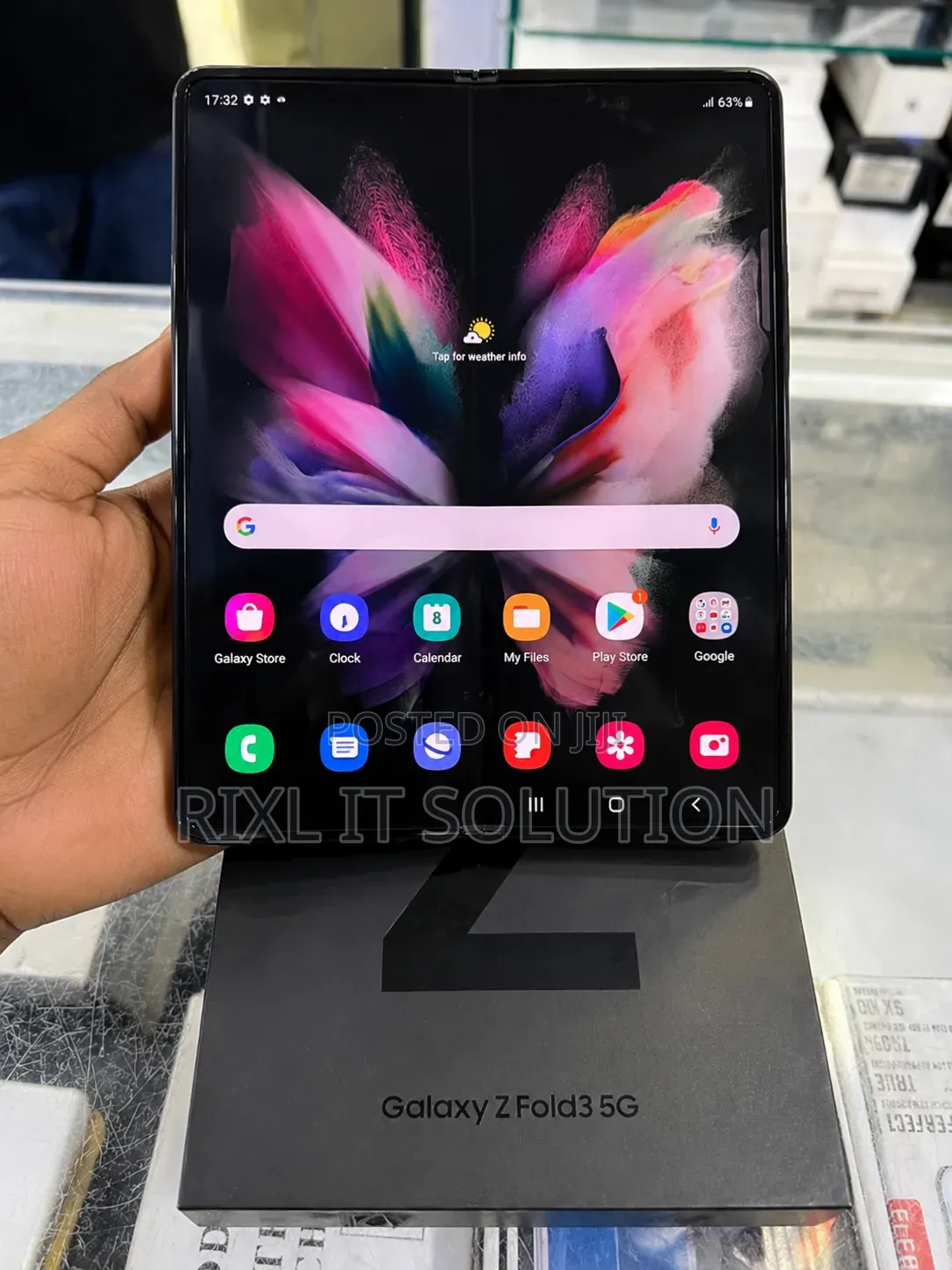 New Samsung Galaxy Z Fold 3 256 GB Black