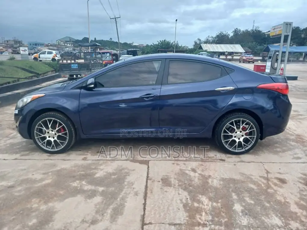 Hyundai Elantra 2013 Blue