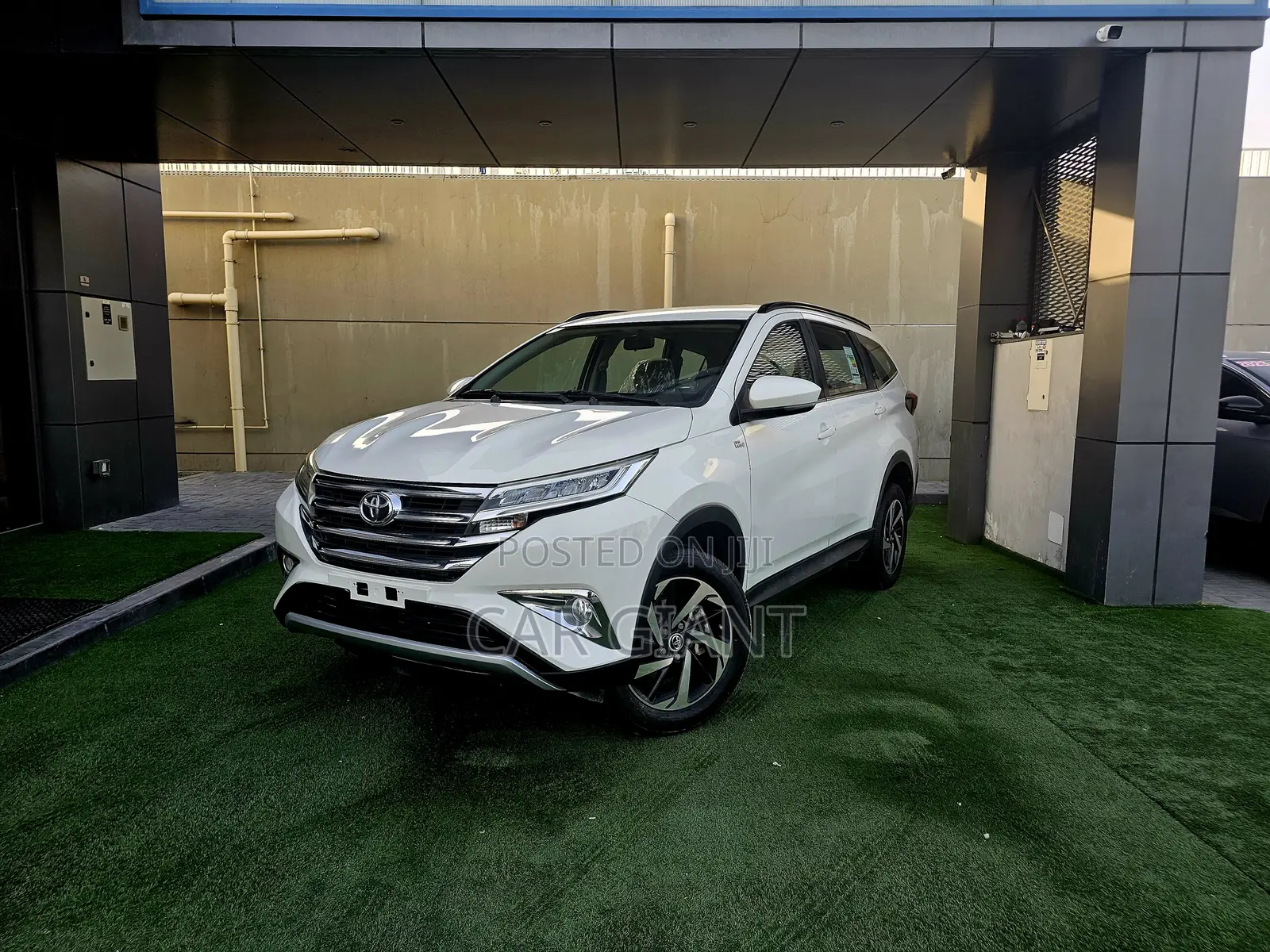 Toyota Rush 2022 White