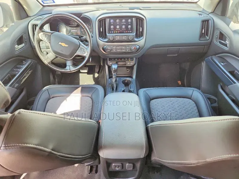 Chevrolet Colorado 2022 White
