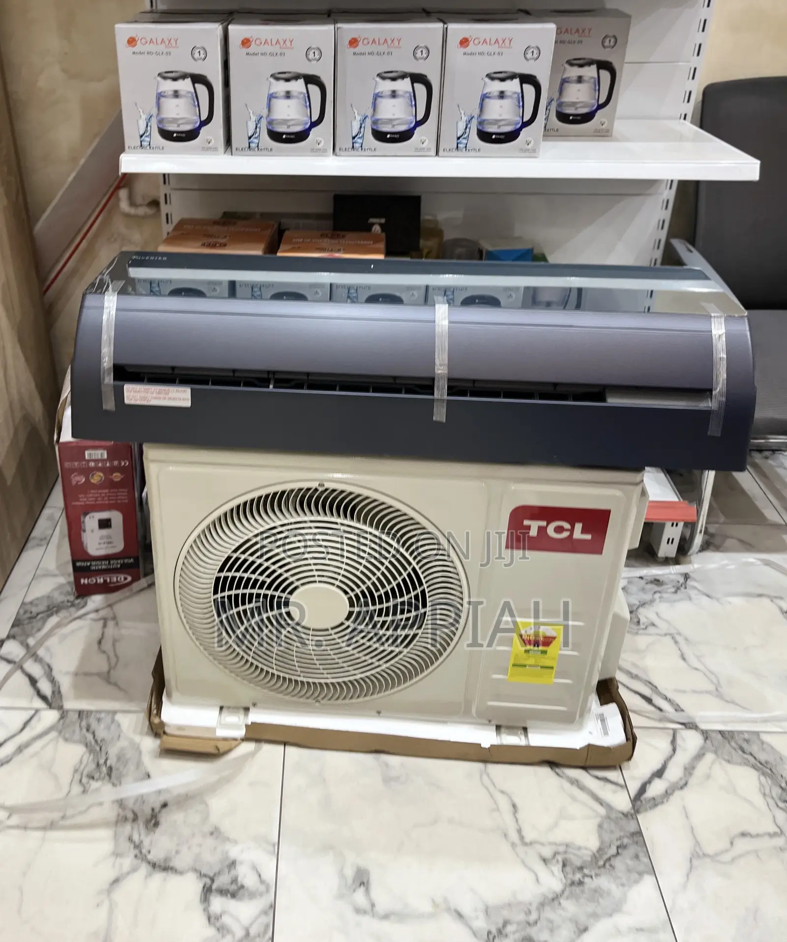 Get Classic TCL 1.5hp Inverter Mirror Black Split Type Ac 