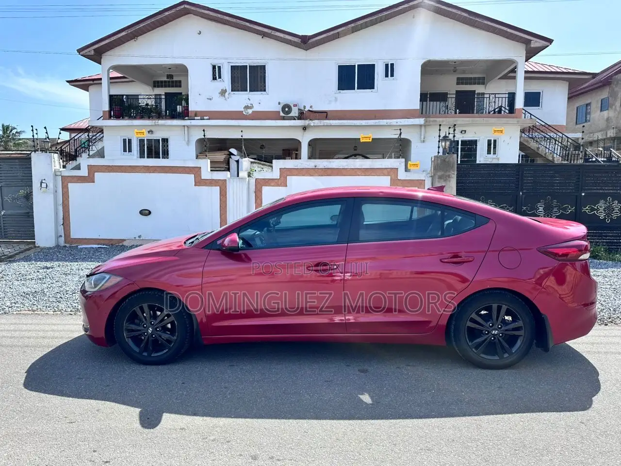 Hyundai Elantra 2017 Red