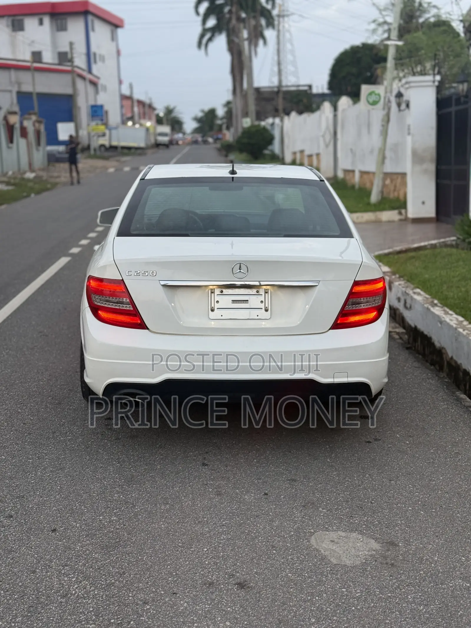 Mercedes-Benz C250 2013 White