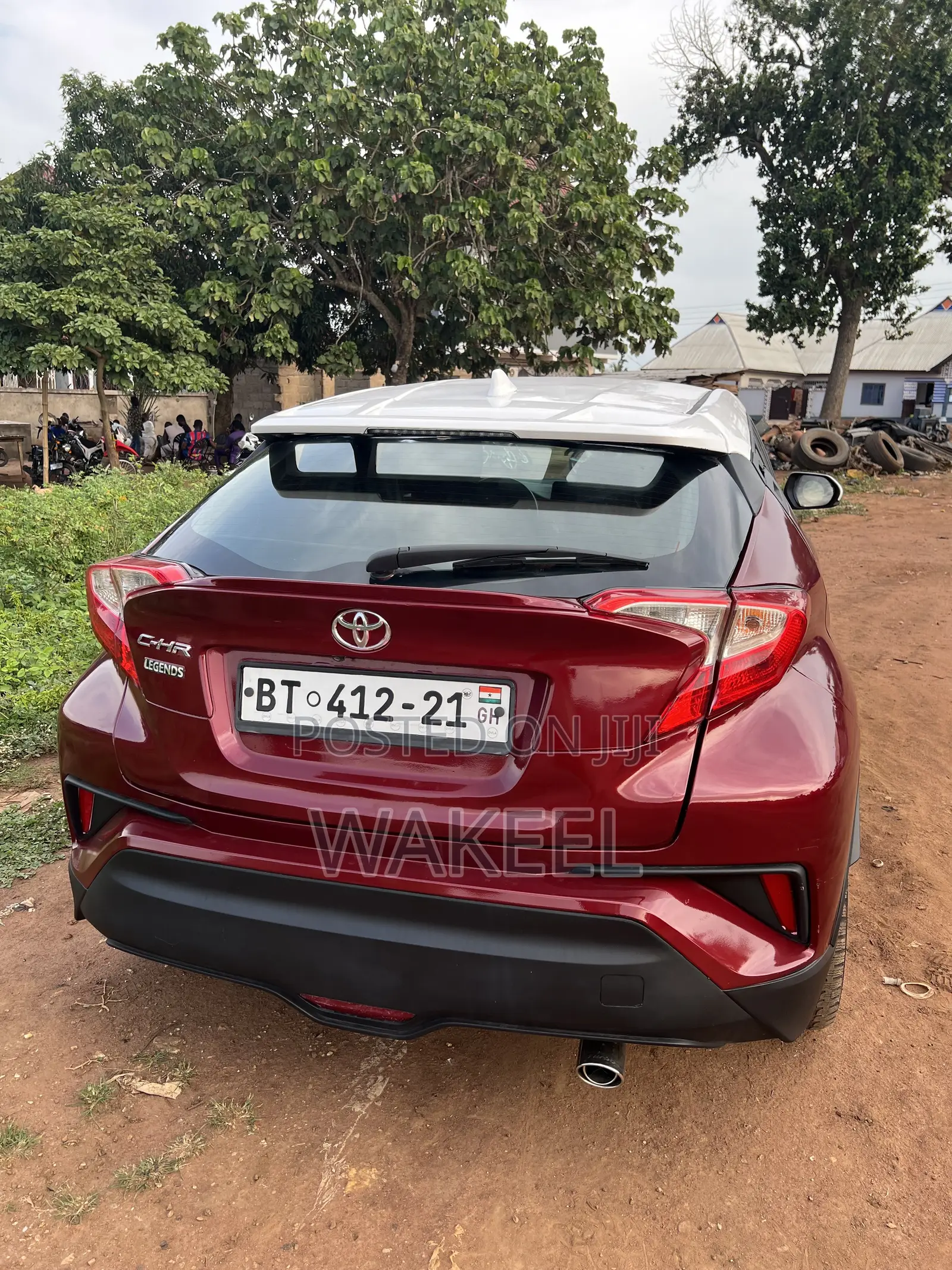 Toyota C-HR XLE FWD Sport Utility (2.0L 4cyl 2AM) 2018 Red