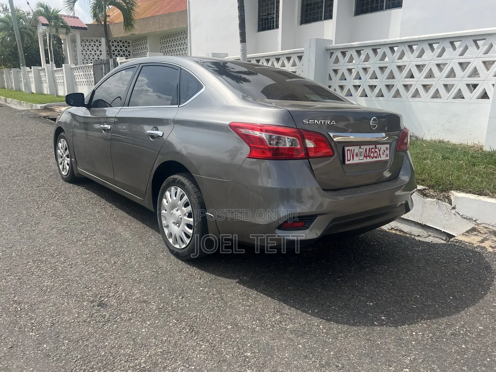 Nissan Sentra 2017 Gray