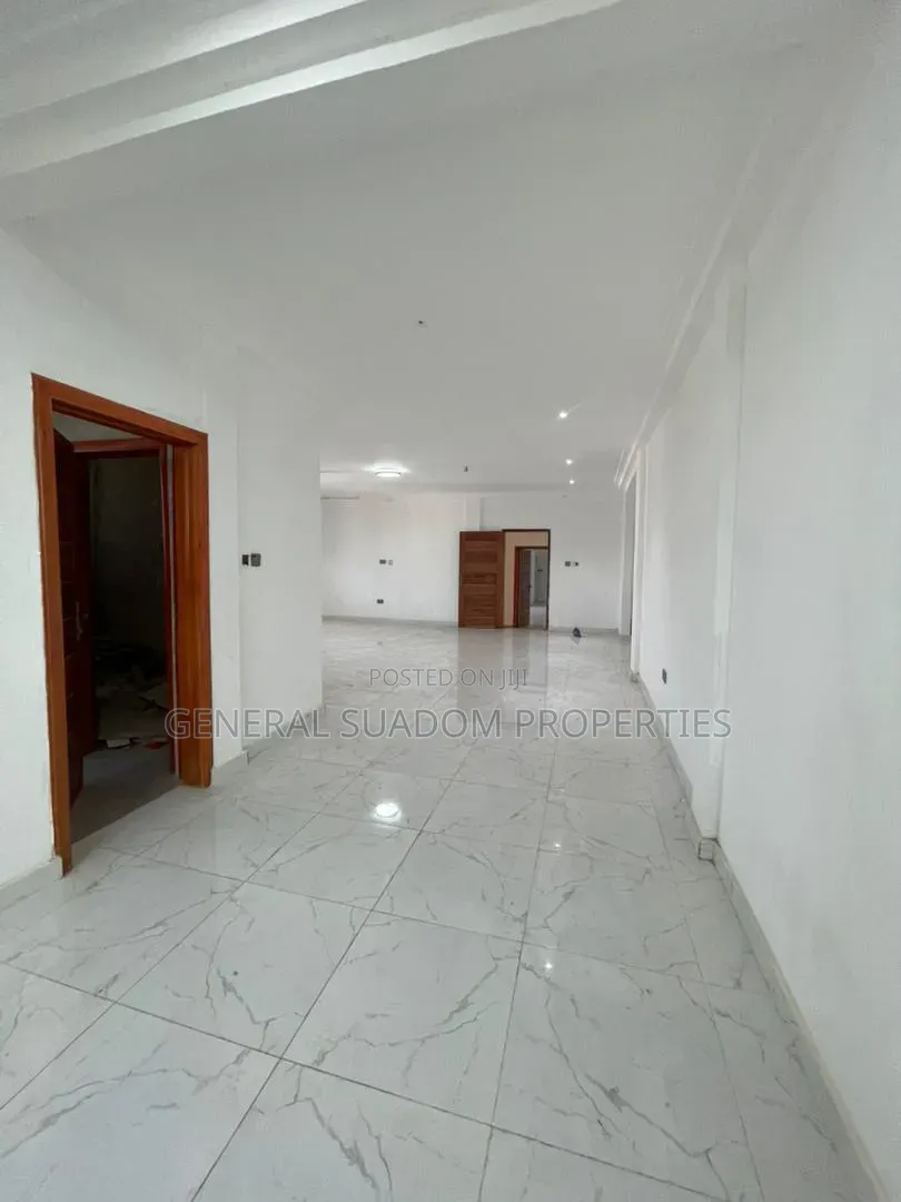 2bdrm Apartment in Sakumono for rent