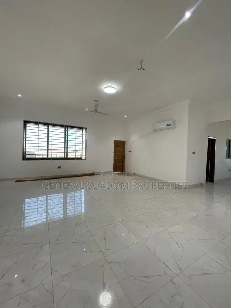 2bdrm Apartment in Sakumono for rent