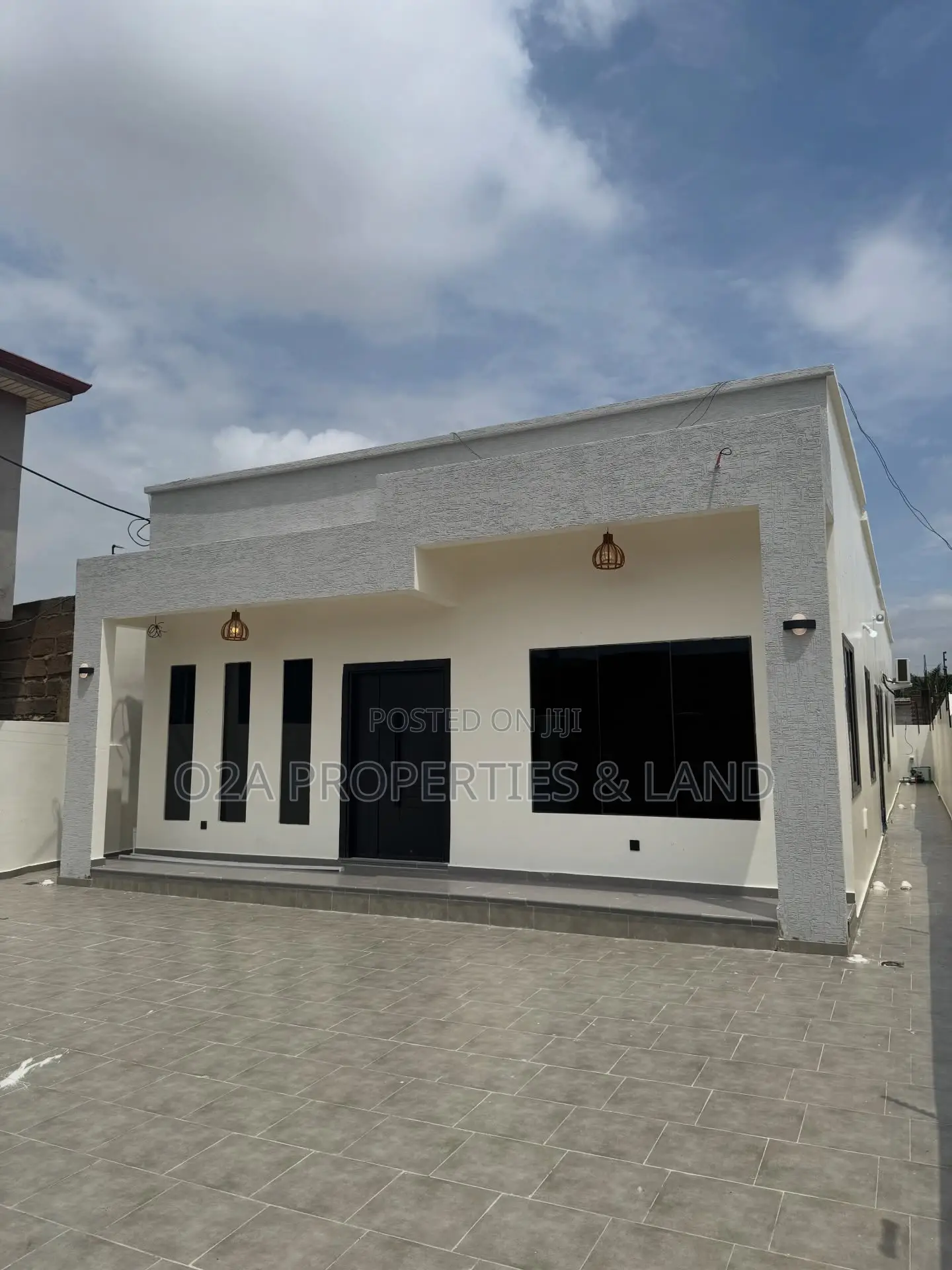 3bdrm House in Manet for sale