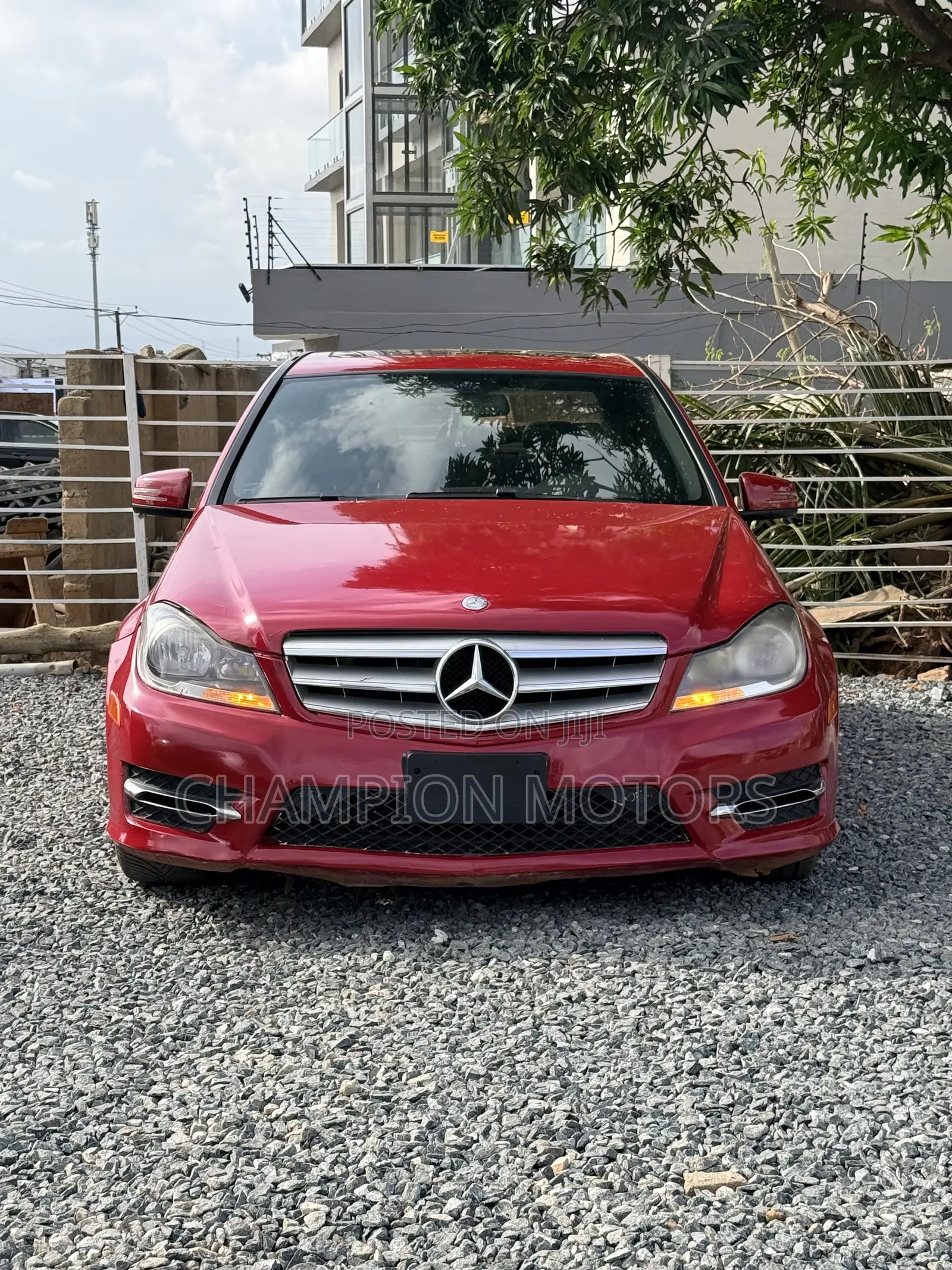 Mercedes-Benz C250 2013 Red