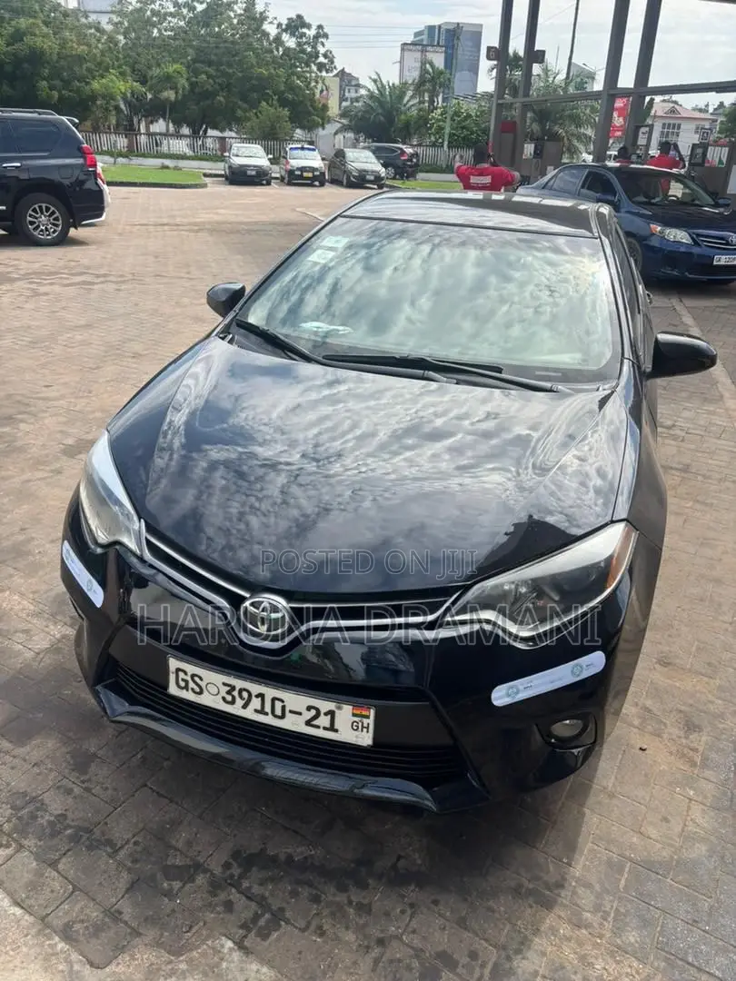 Toyota Corolla LE Eco 4dr Sedan (1.8L 4cyl CVT) 2015 Black