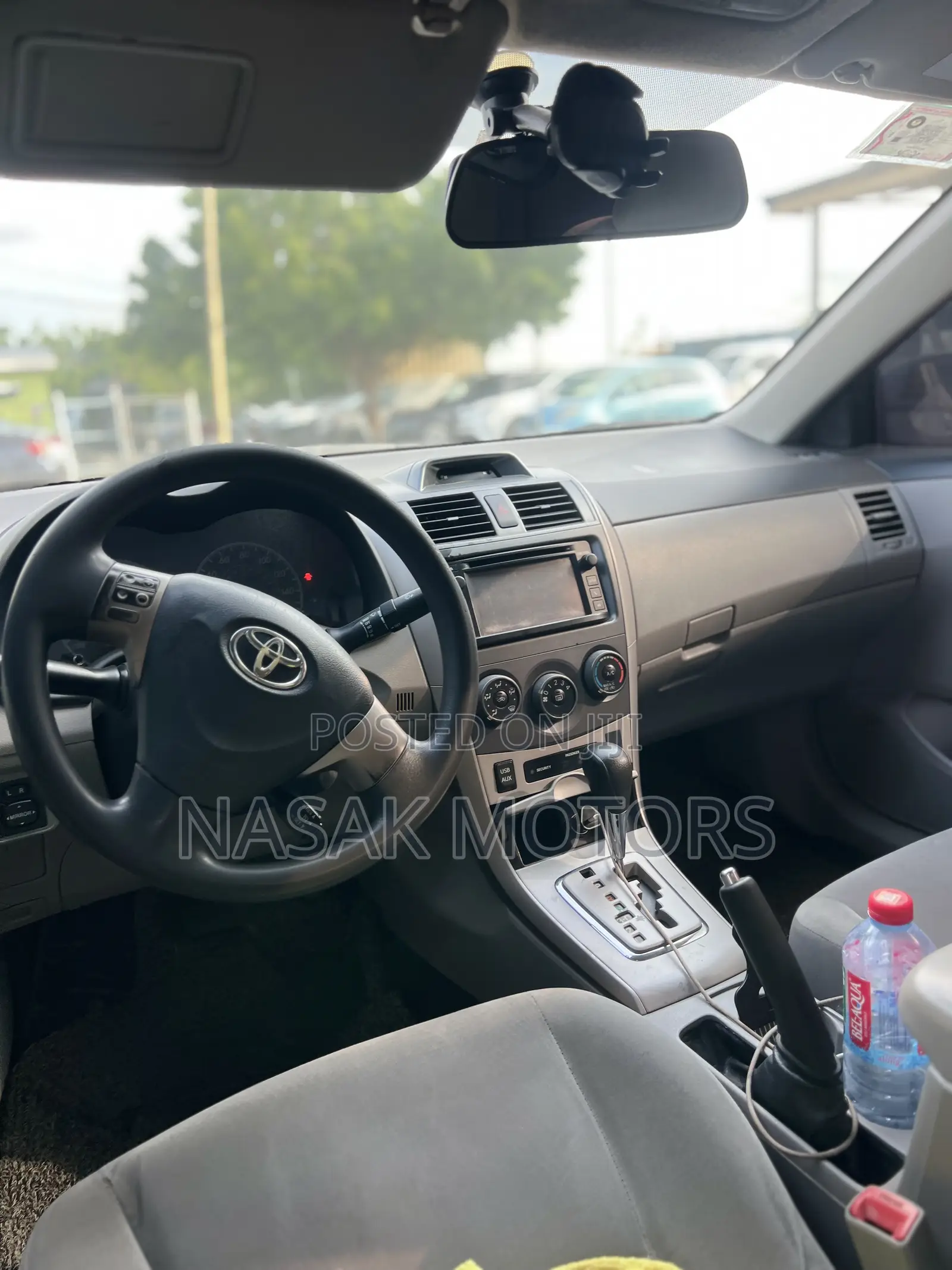 Toyota Corolla LE 4dr Sedan (1.8L 4cyl 4A) 2013 Blue