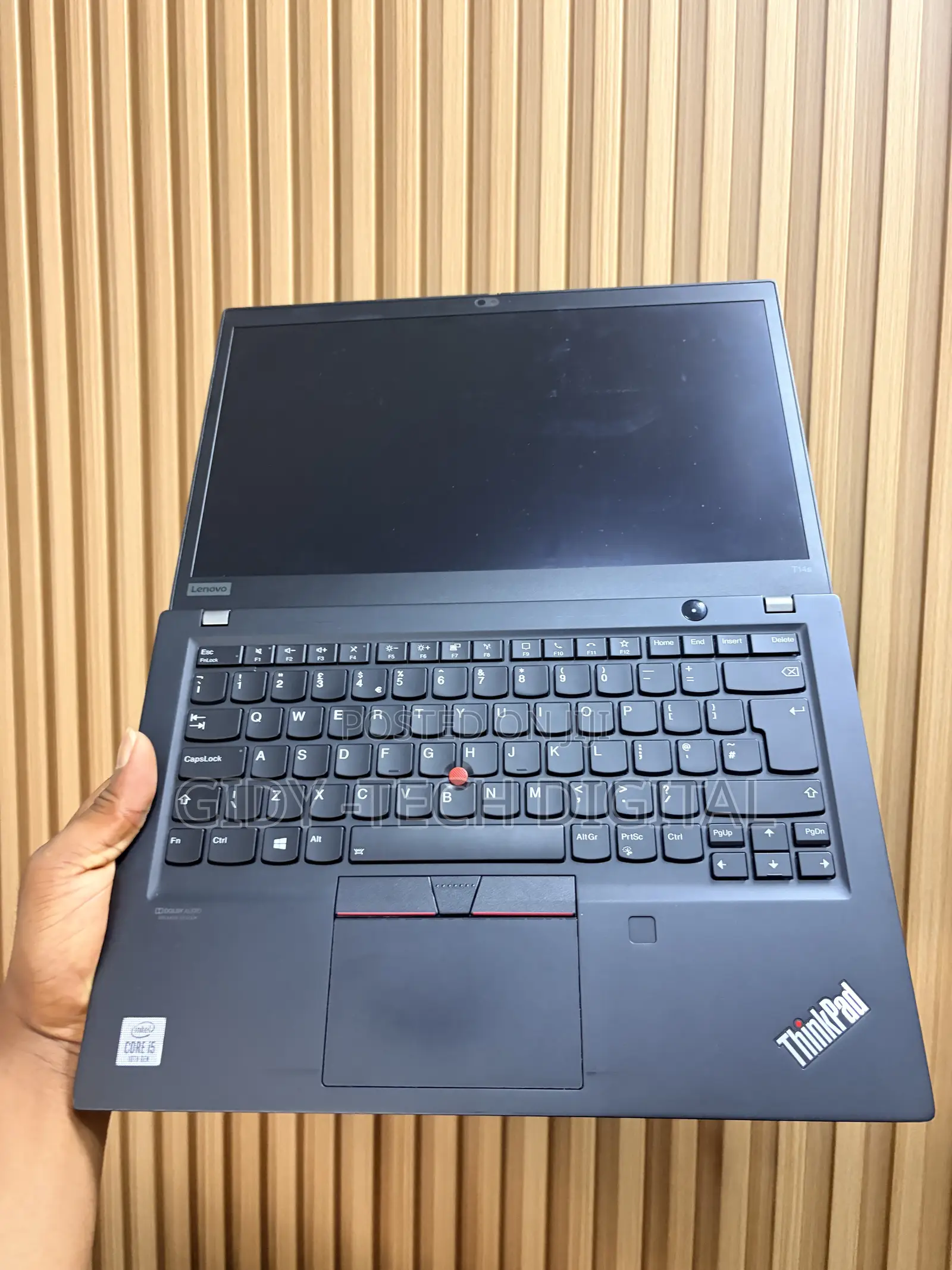 Laptop Lenovo ThinkPad T14s Gen 2 8GB Intel Core i5 SSD 256GB