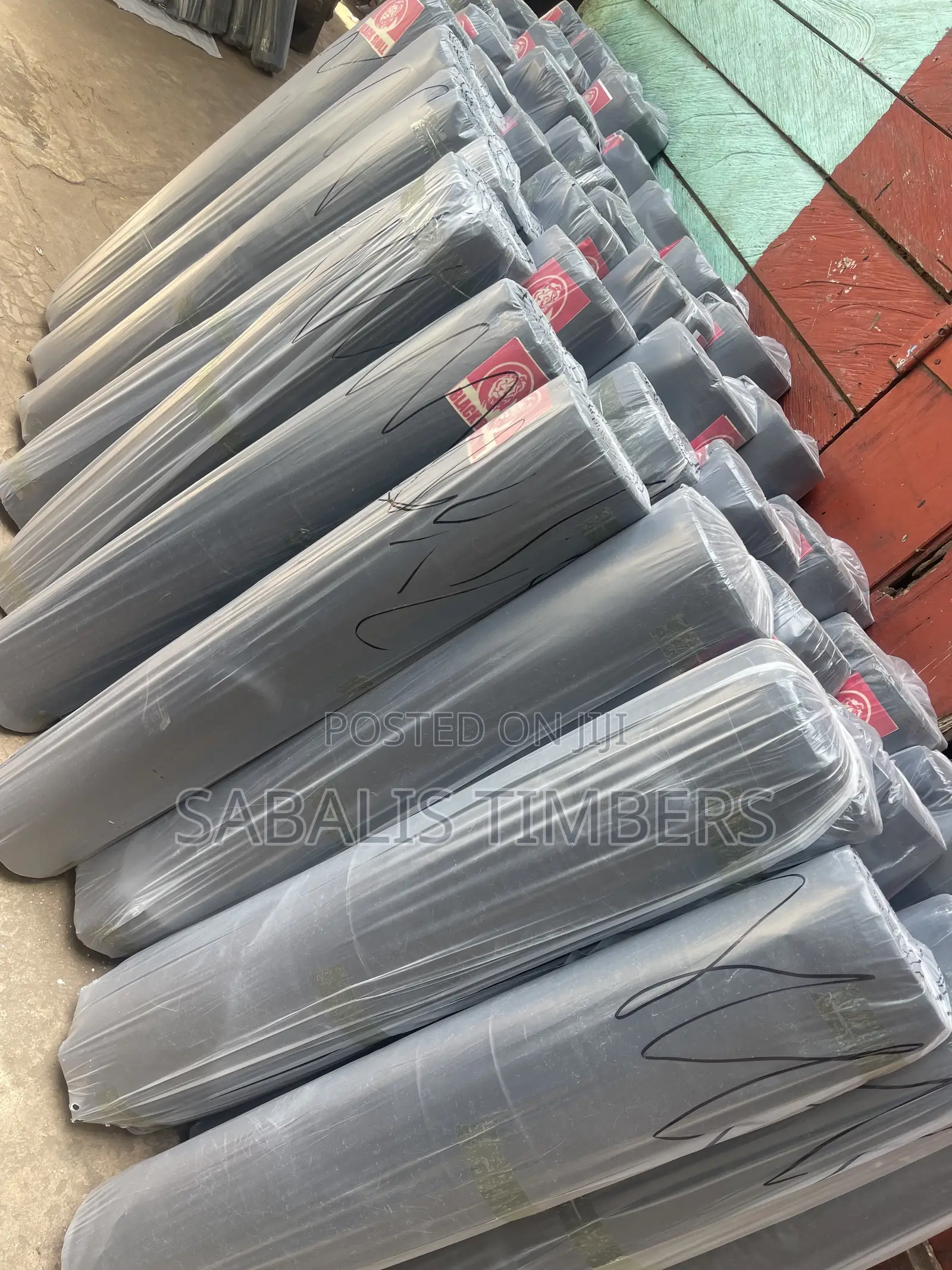 Black Rubber for Flooring (Half Bundle)