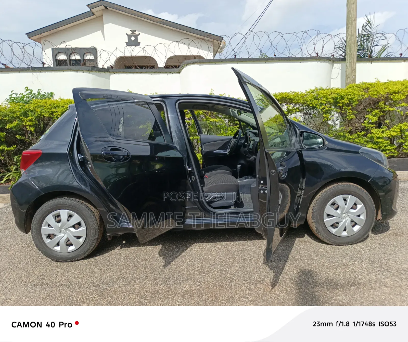 Toyota Vitz 1.3 FWD 3dr 2014 Black