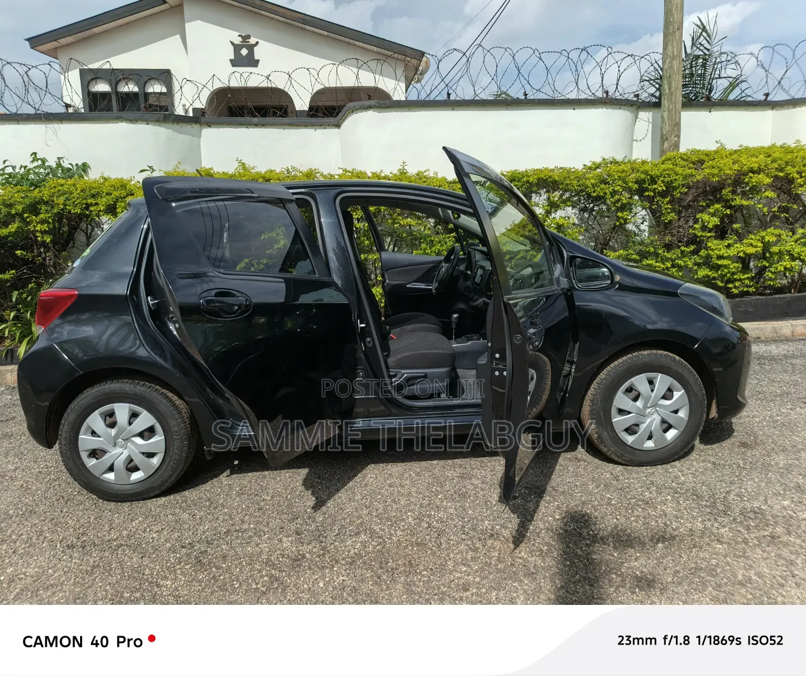 Toyota Vitz 1.3 FWD 3dr 2014 Black
