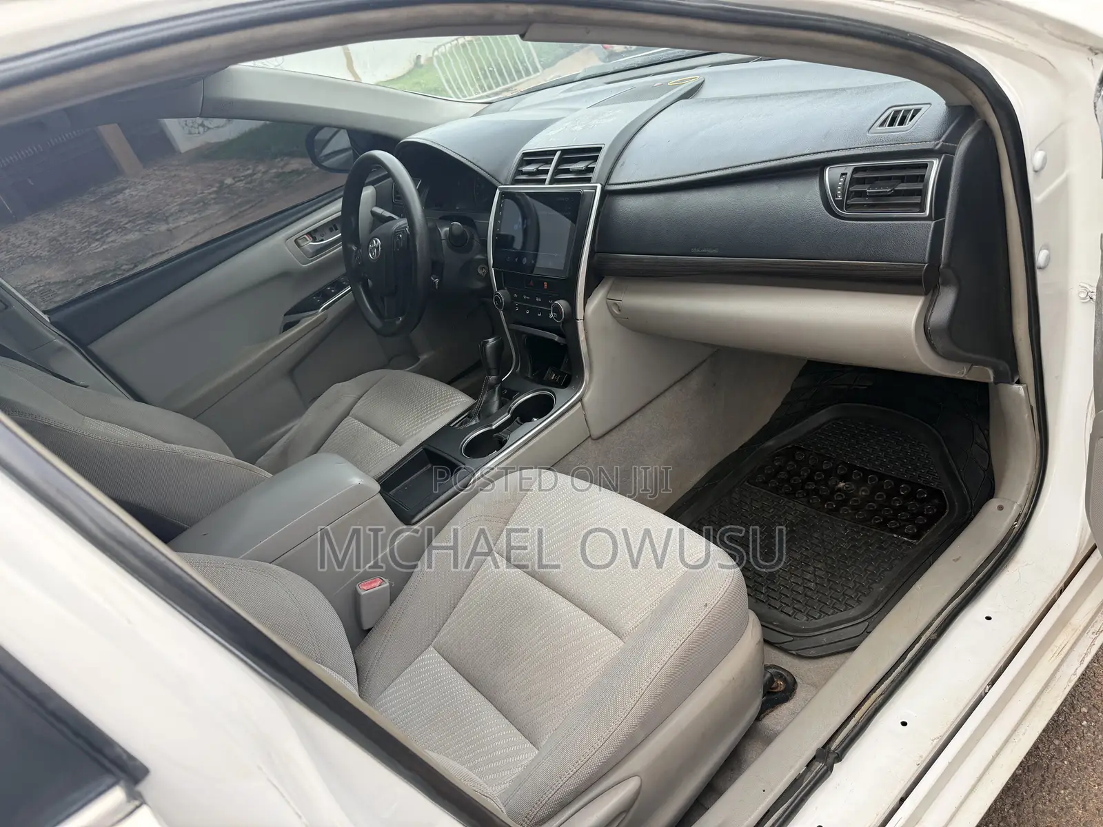 Toyota Camry 2016 White