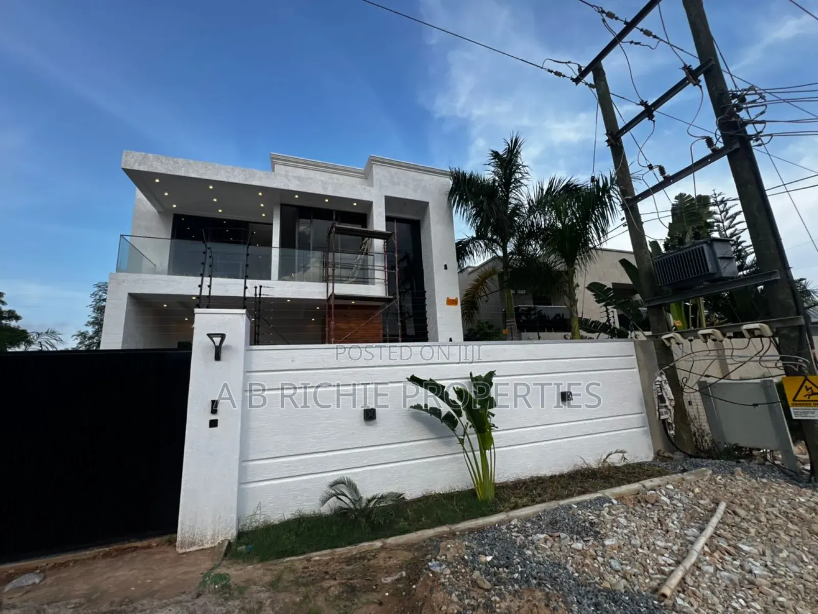 3bdrm House in Ab Richie Properties, Nmai-Dzorn for sale