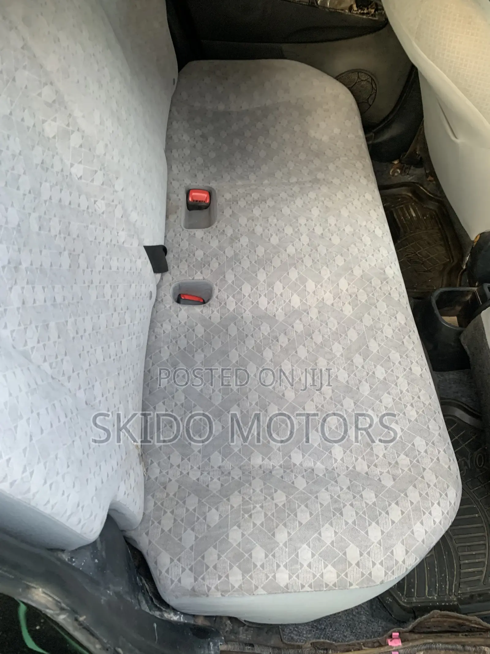 Toyota Vitz 2012 Black