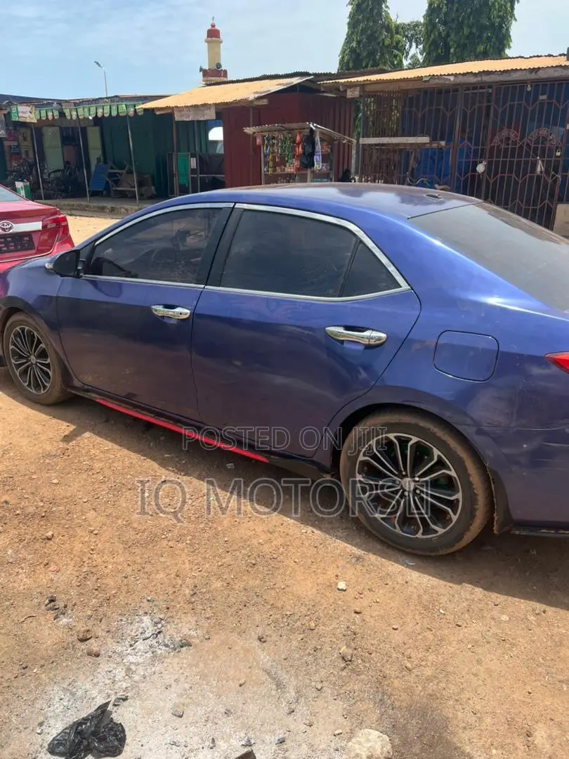 Toyota Corolla S 4dr Sedan (1.8L 4cyl CVT) 2016 Blue