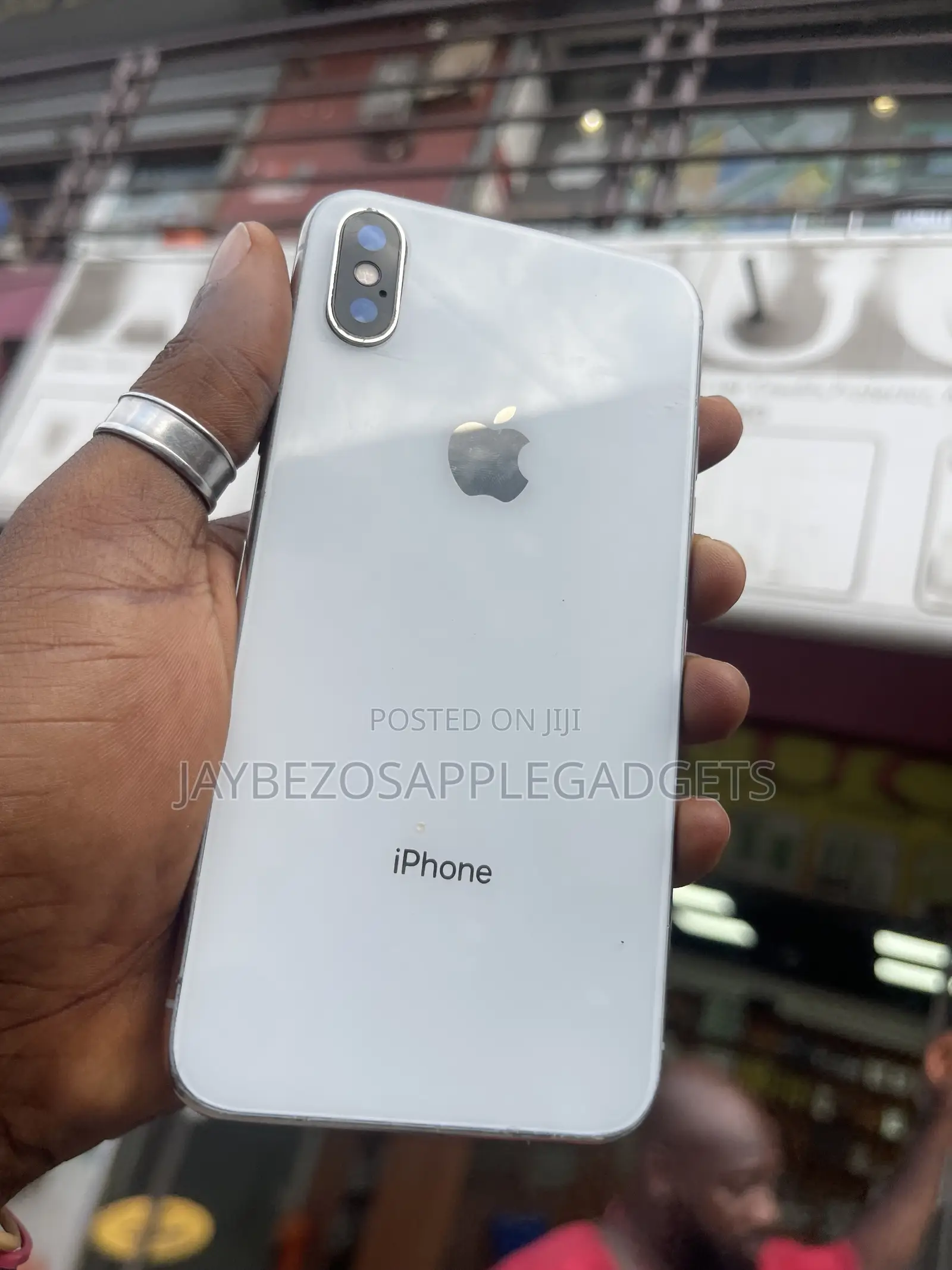 Apple iPhone X 256 GB White