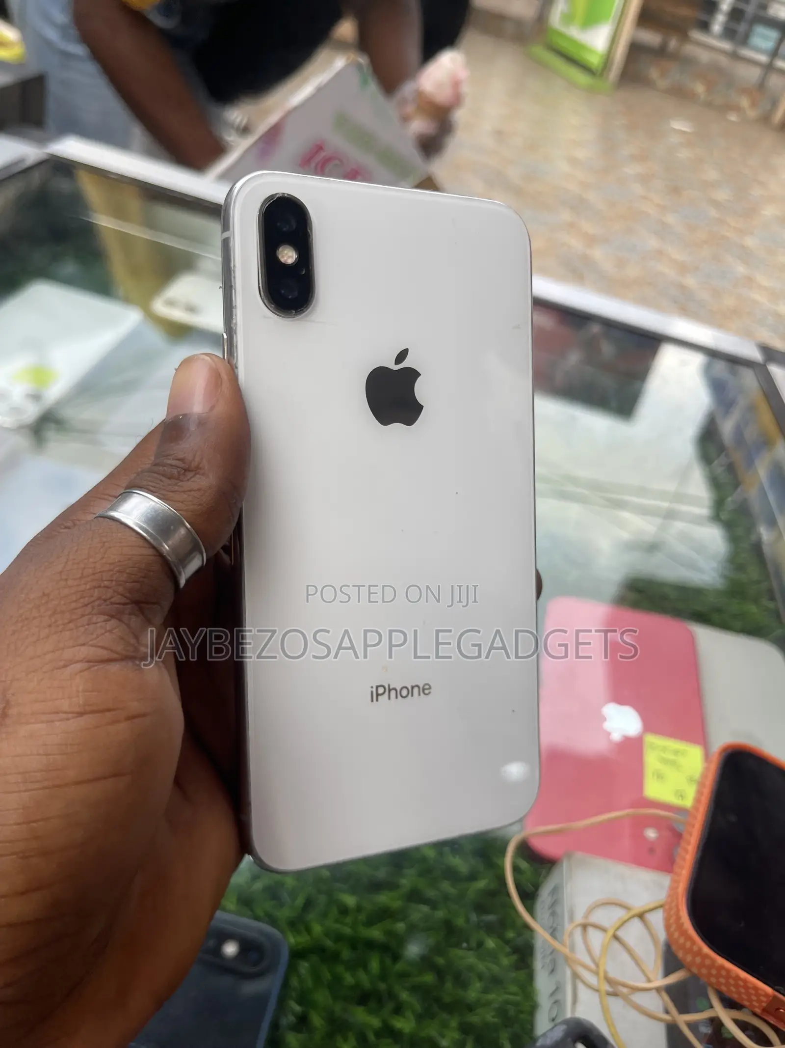 Apple iPhone X 256 GB White