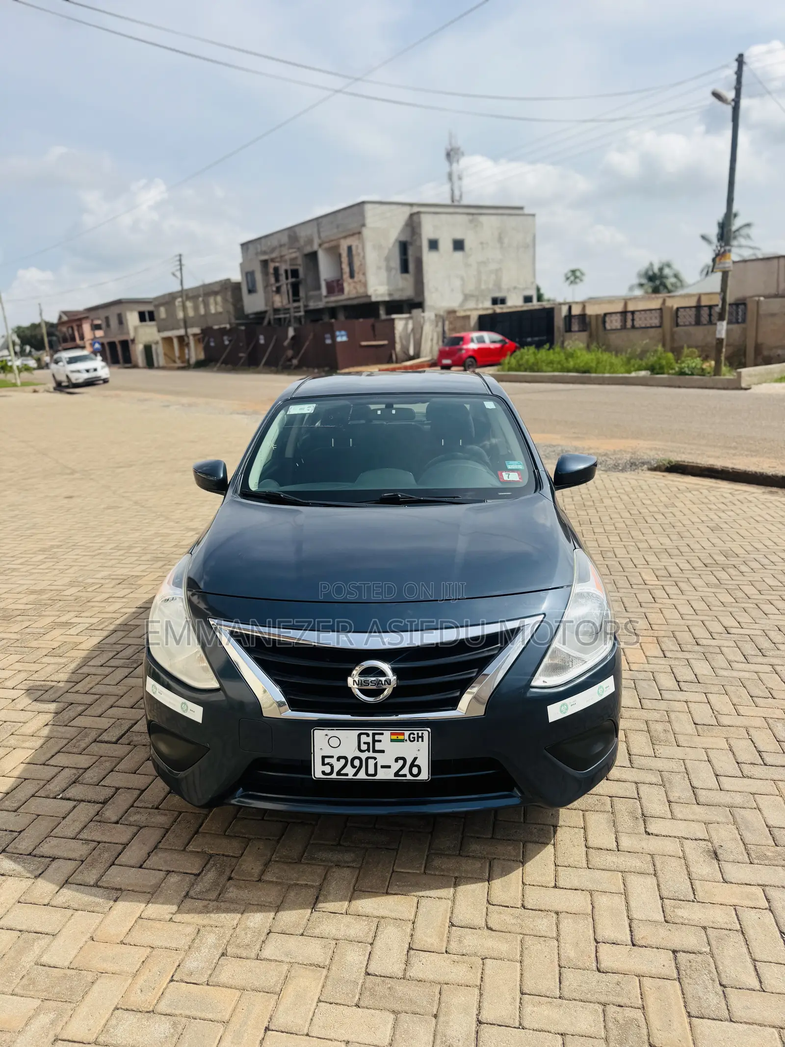 Nissan Sentra SV 4dr Sedan (1.8L 4cyl CVT) 2015 Blue