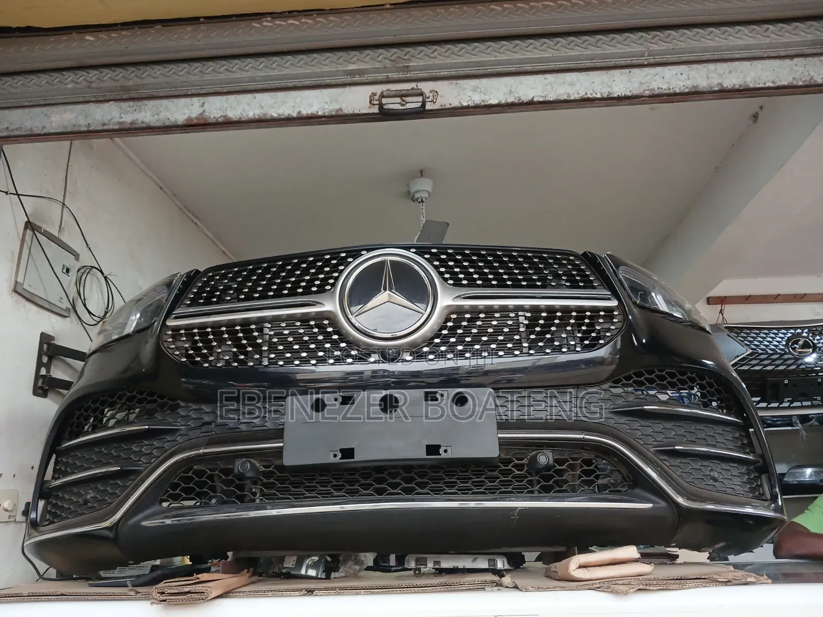 Mercedes Benz GLE Clas Front Cart