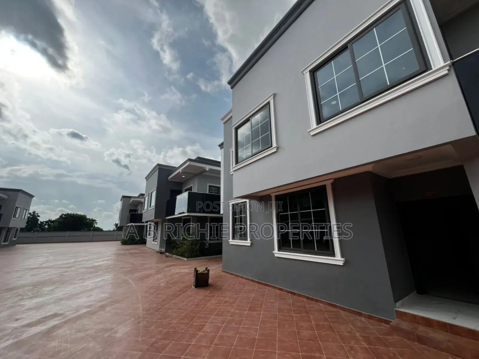 3bdrm Townhouse / Terrace in Ab Richie Properties, Parakuo Estate