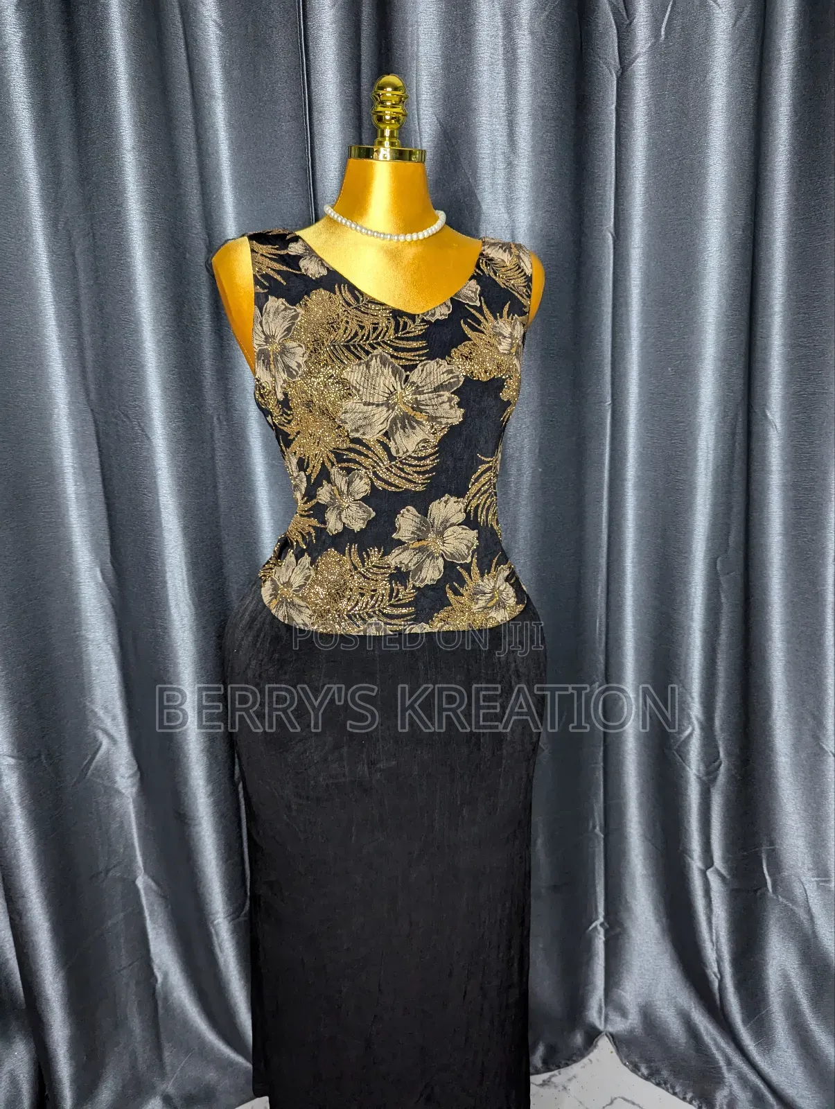 Beautiful Ladies Straight Dress