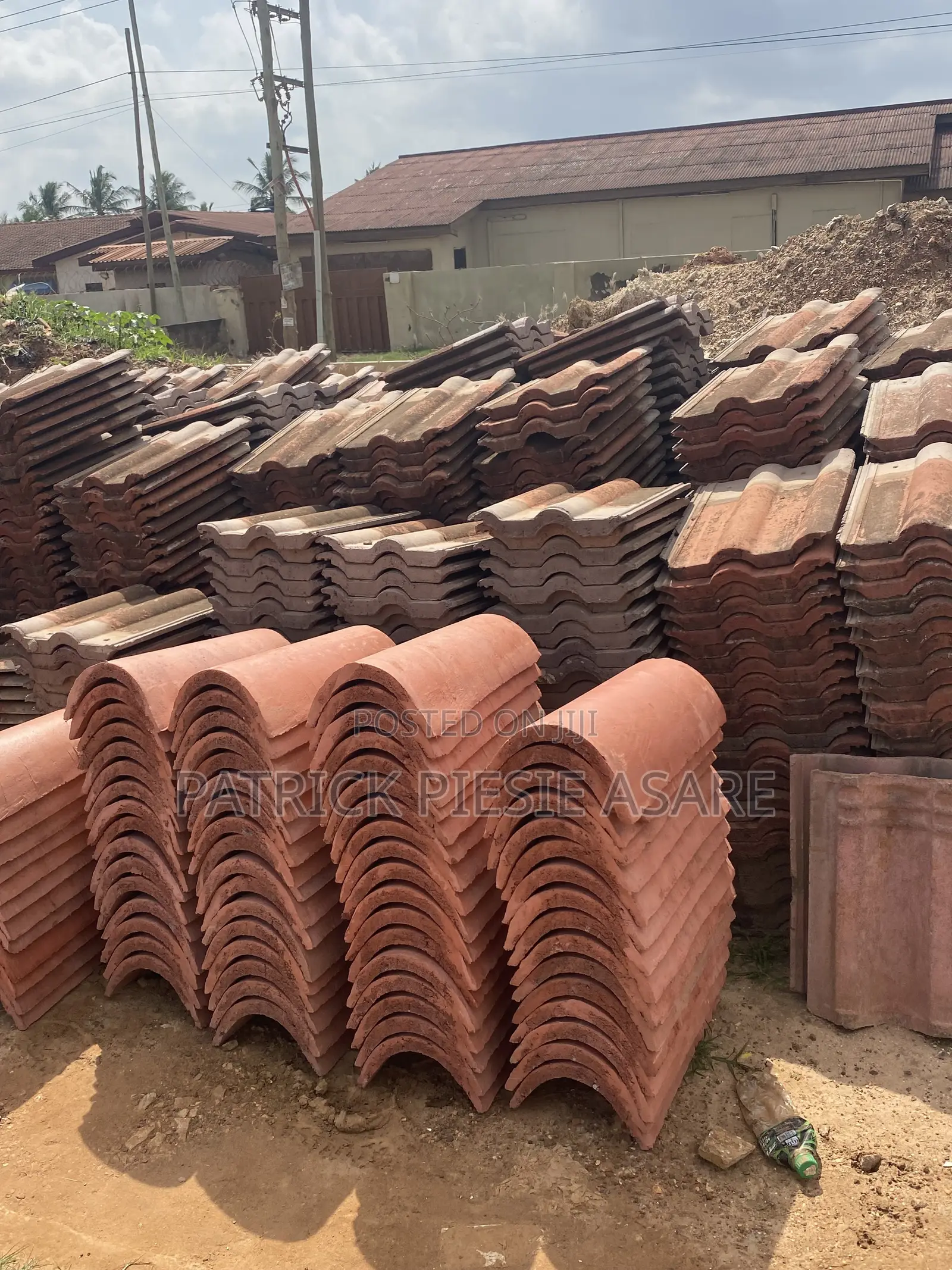 Large Quantity Roofing Tiles Available