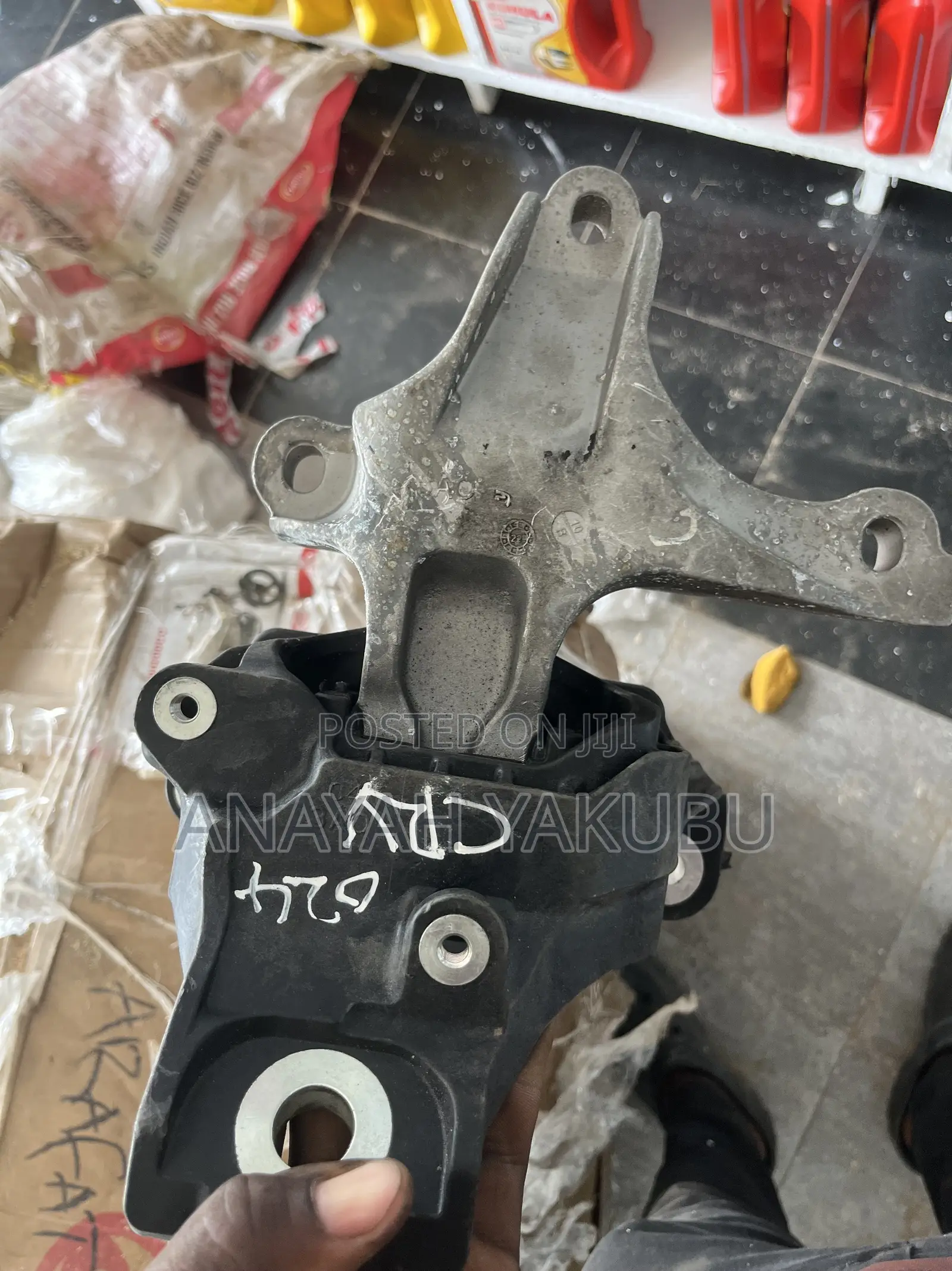 All Your Honda and Acura Engine Seats and Gearbox Seats Available