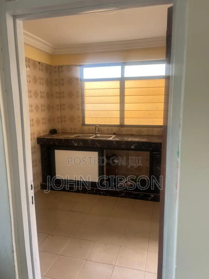 3bdrm Apartment in 3 Bedroom Apartment, SSNIT Flats for sale