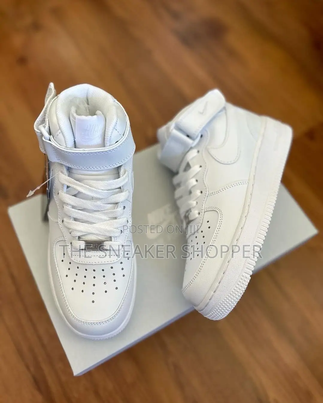 Airforce One Long Neck White Available