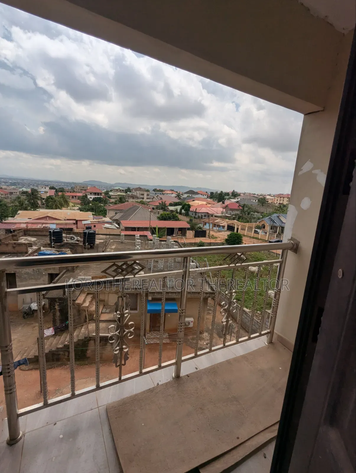 2bdrm Apartment in Ofankor for rent