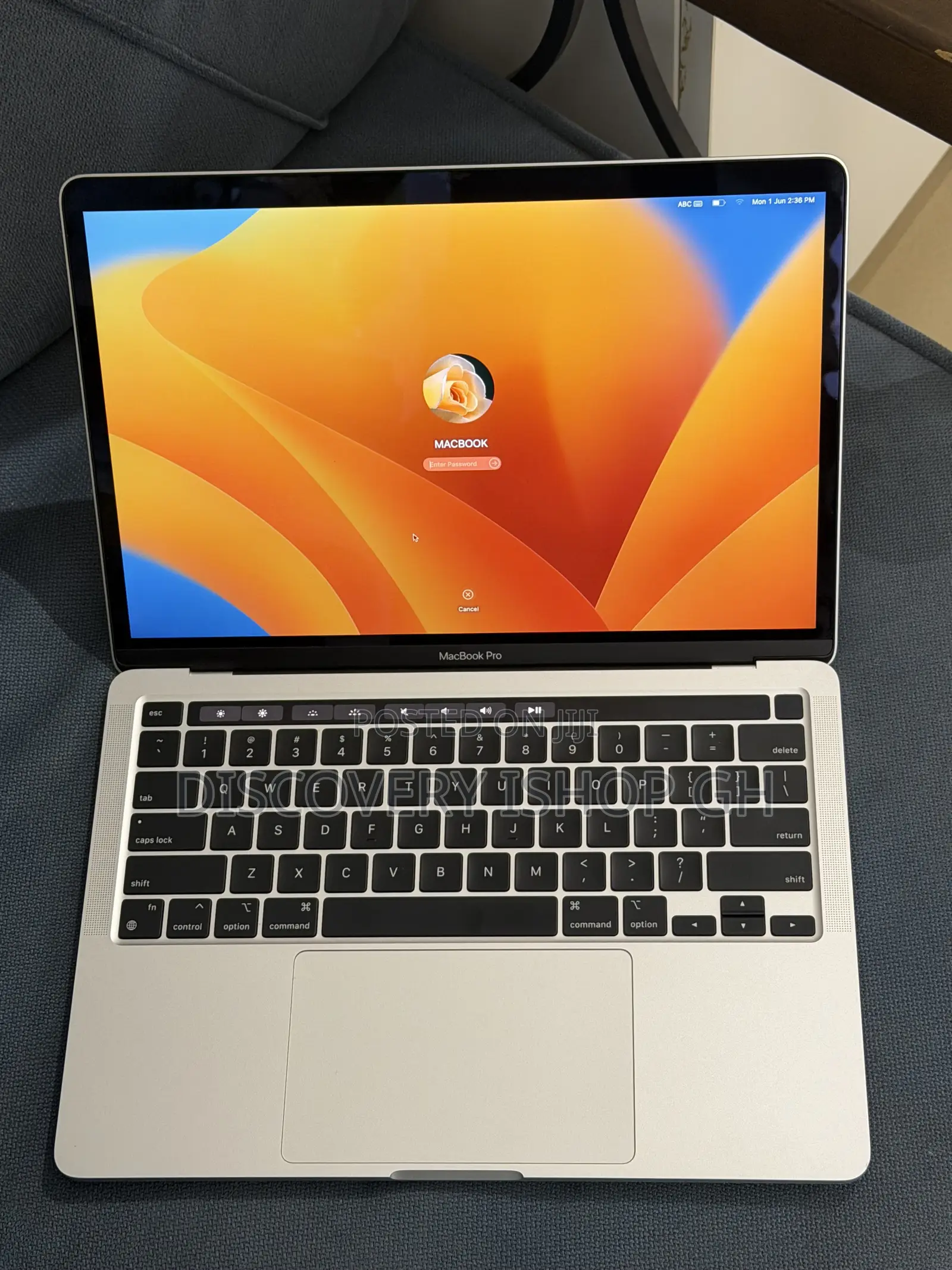 Laptop Apple MacBook Pro 2020 M1 8GB Apple M1 SSD 256GB