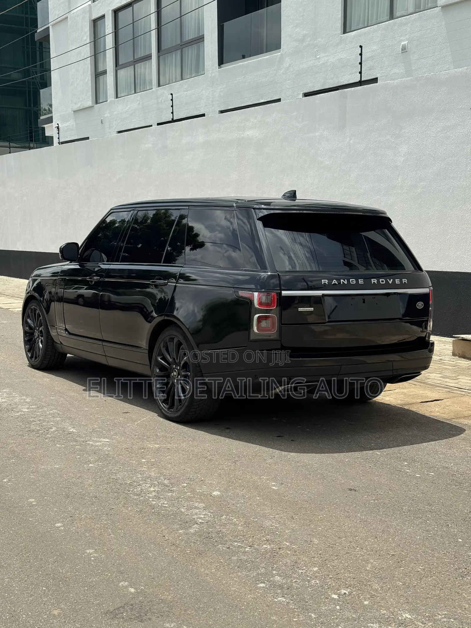 Land Rover Range Rover Vogue 2019 Black
