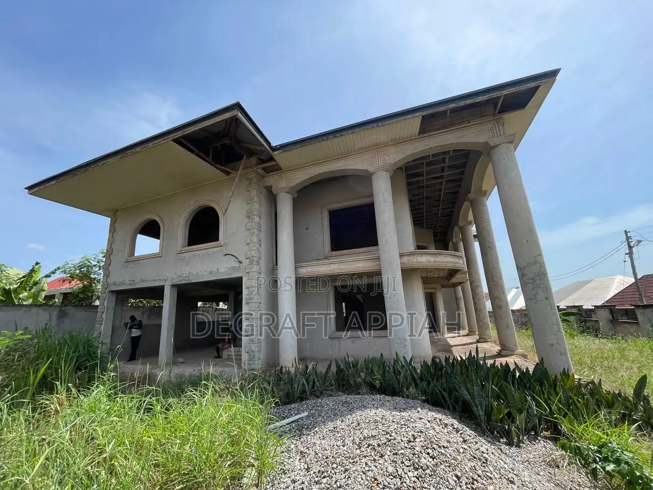 6bdrm House in Tech Domeabra, Kumasi Metropolitan for sale