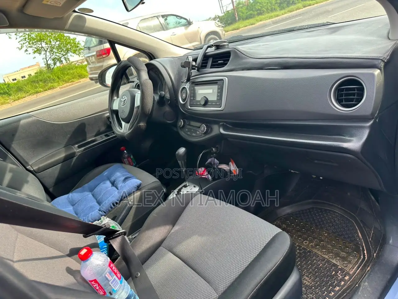 Toyota Vitz 2013 Blue