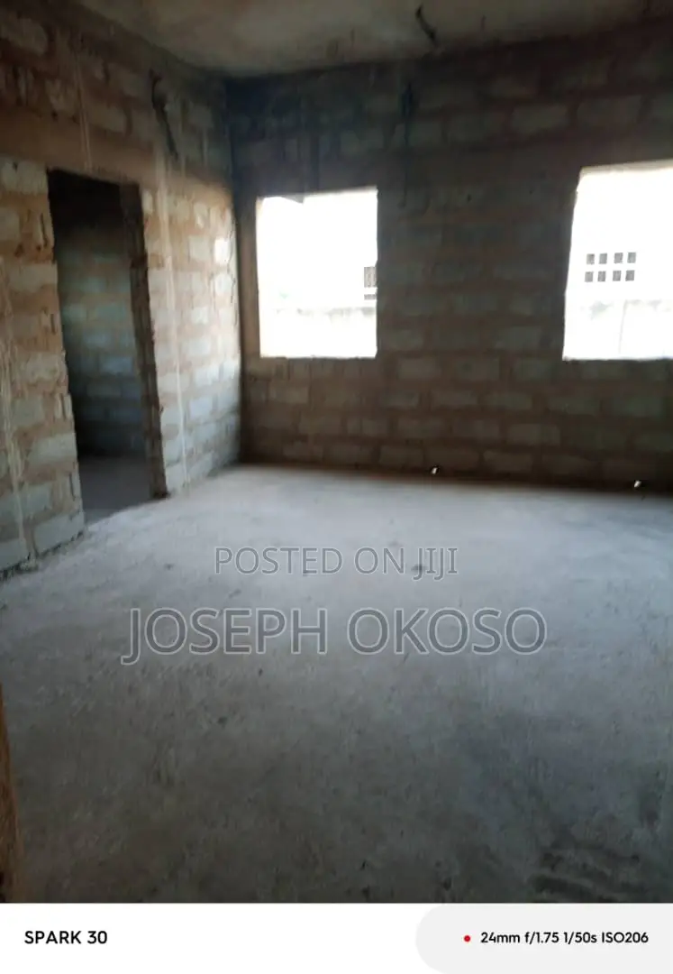10bdrm Mansion in Little Rock Consult, Tema Metropolitan for sale