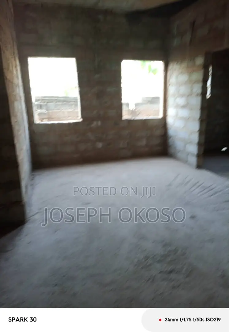 10bdrm Mansion in Little Rock Consult, Tema Metropolitan for sale