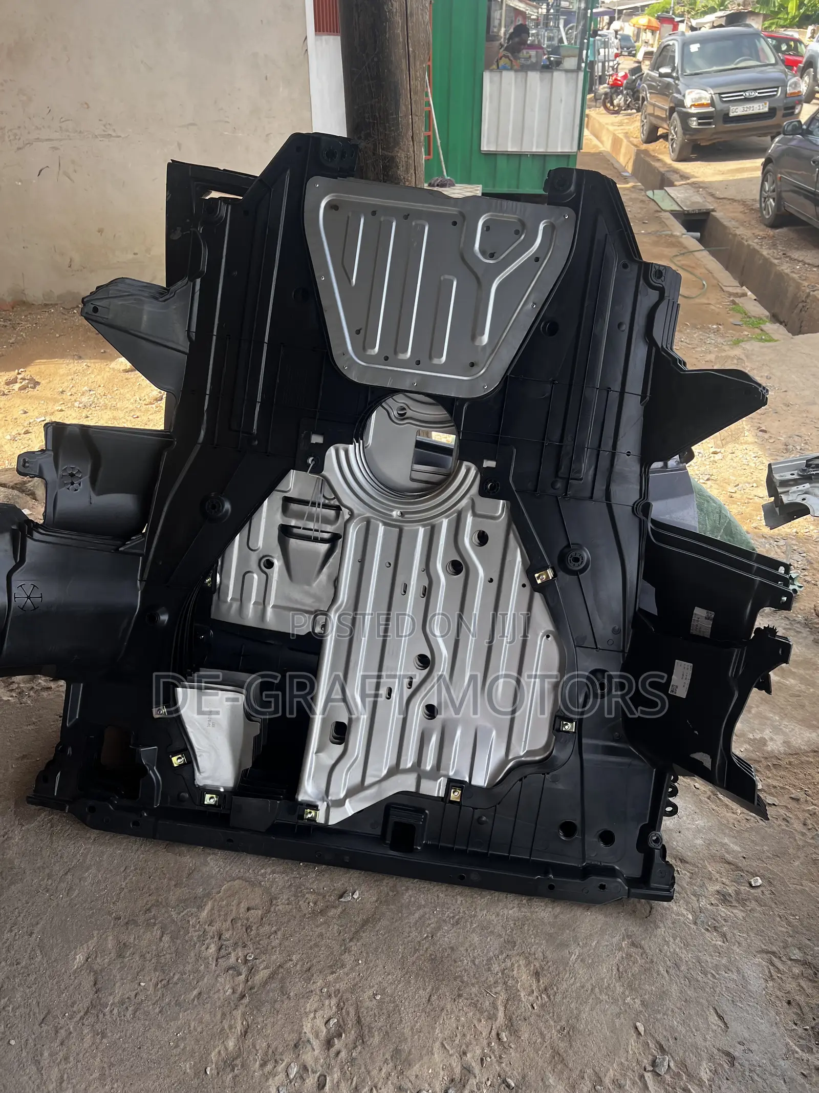 Accord 18 Engine Cover