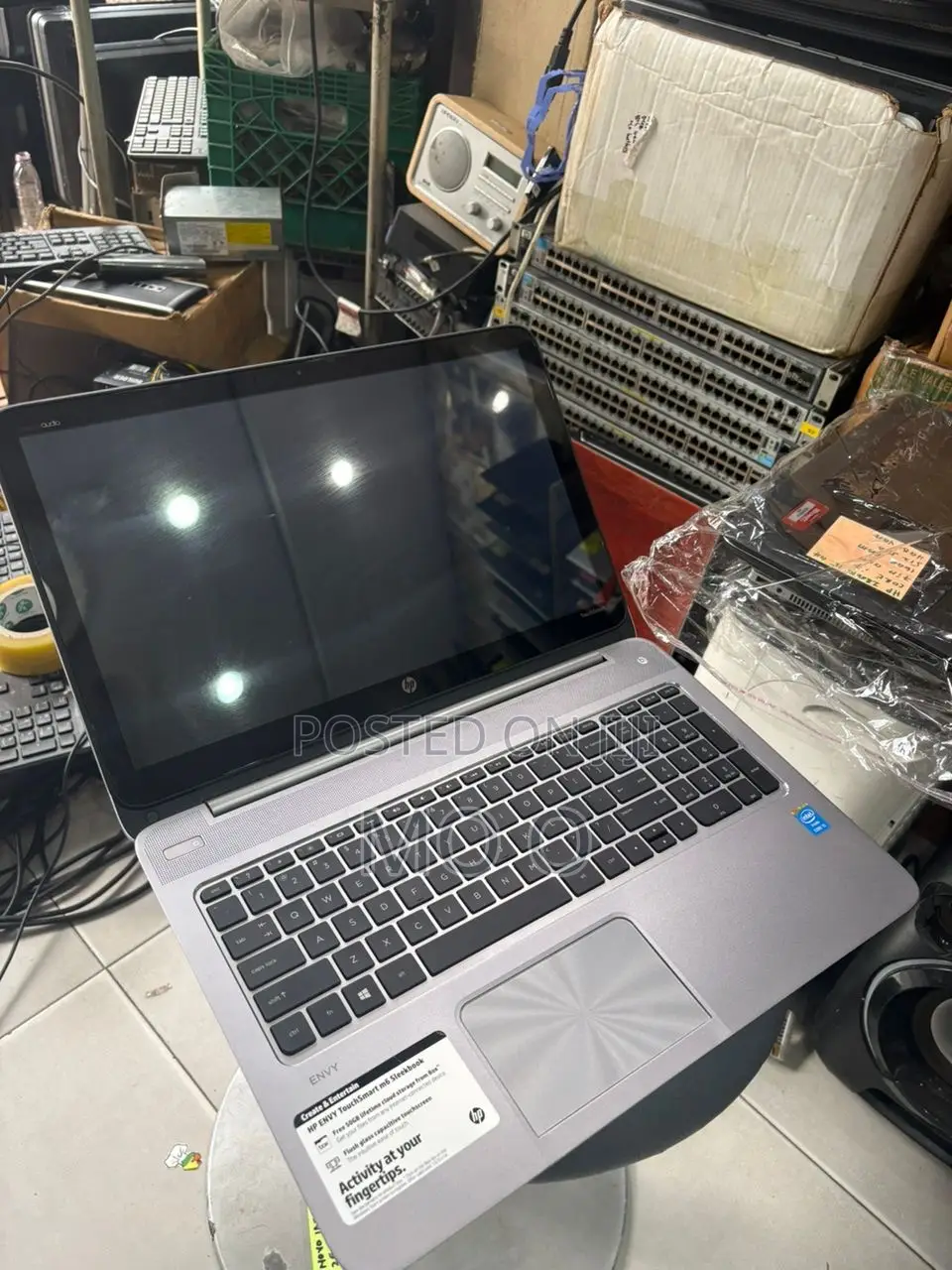 Laptop HP Envy 15-ep0xxx 8GB Intel Core i5 HDD 500GB