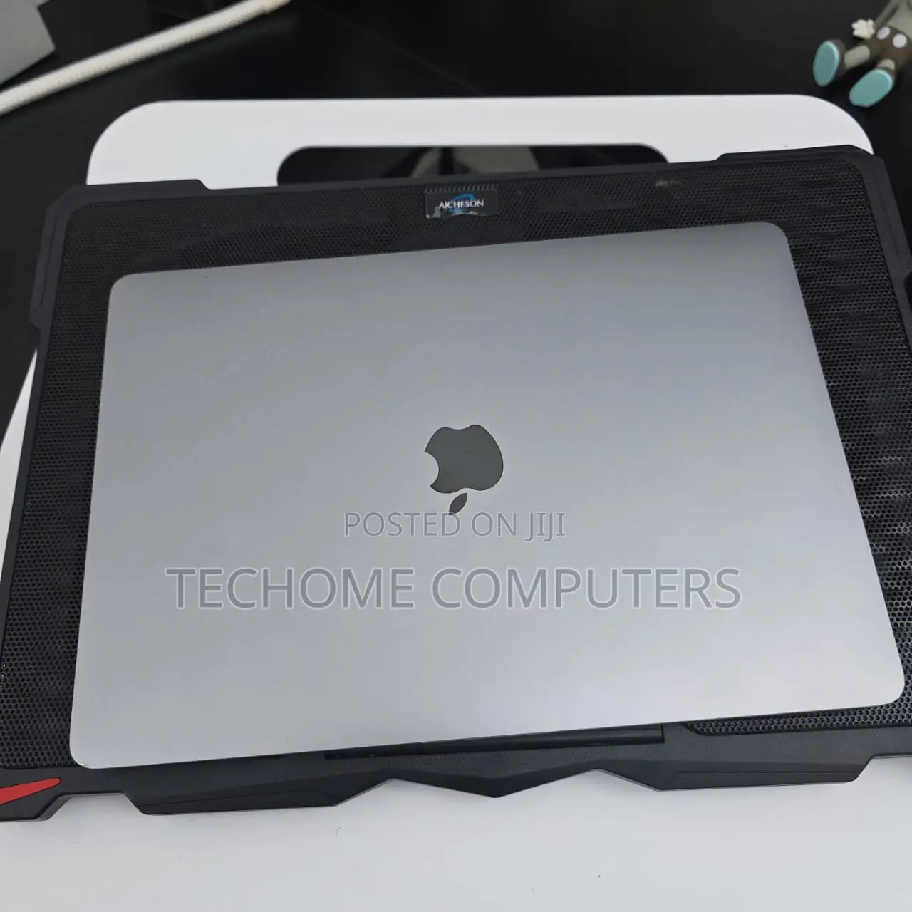 Laptop Apple MacBook Pro 2020 8GB Apple M1 SSD 256GB
