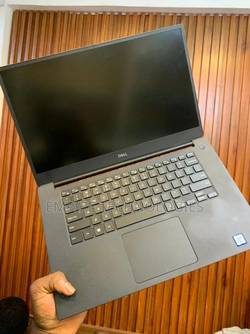 Laptop Dell Precision 5540 16GB Intel Core i7 SSD 256GB