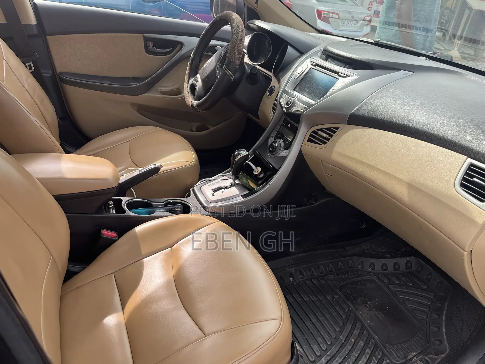 Hyundai Elantra Limited Sedan FWD (1.8L 4cyl 6A) 2013 Black