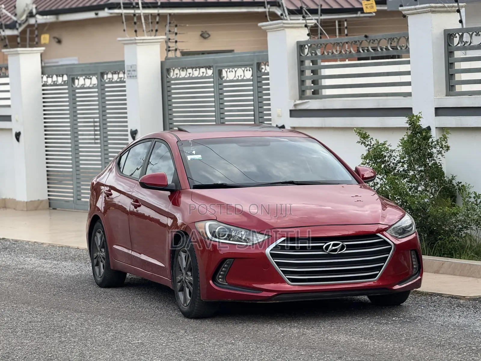 Hyundai Elantra SE Sedan FWD (2.0L 4cyl 6M) 2017 Red