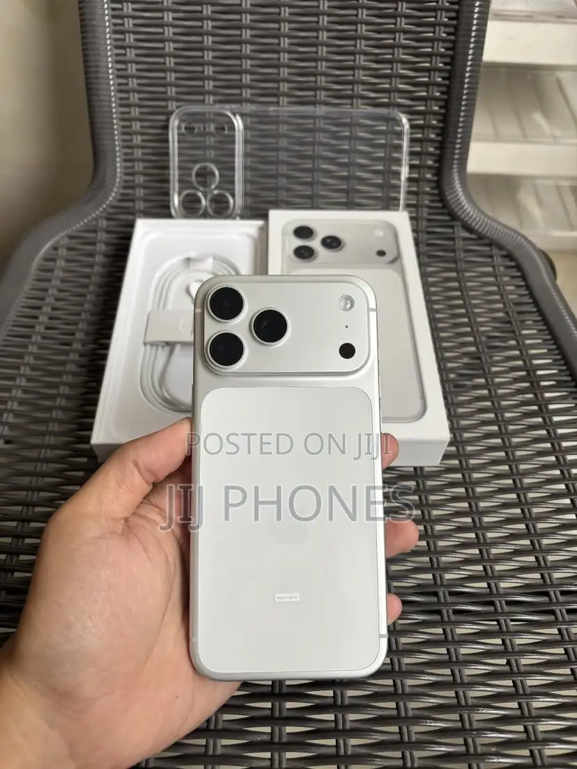 Apple iPhone 17 Pro Max 512 GB Silver