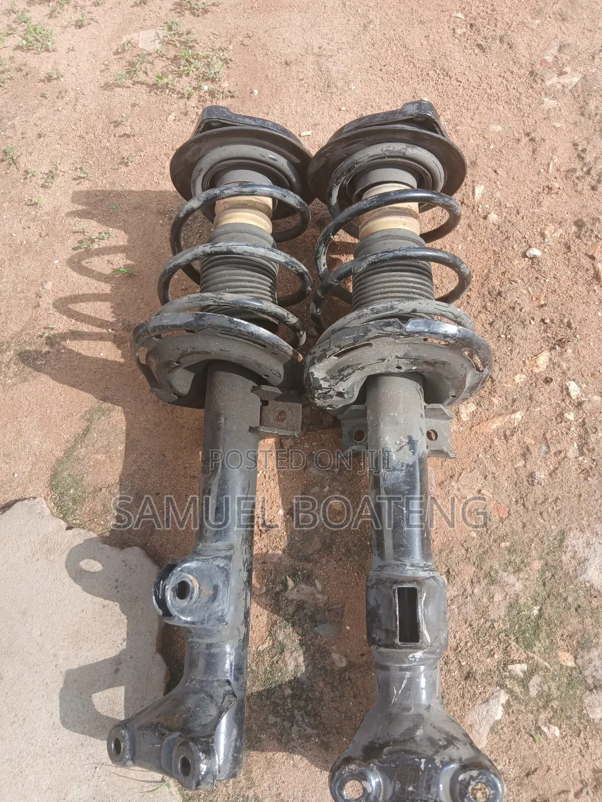 Mercedes-Benz C-250 Front Shocks